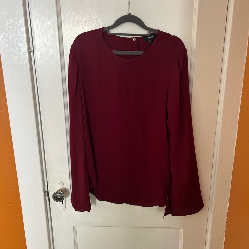Theory silk top in cranberry color.
